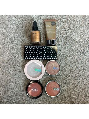 Quo makeup assorted bundle eyeshadow blush highlighter liquid illuminating drops